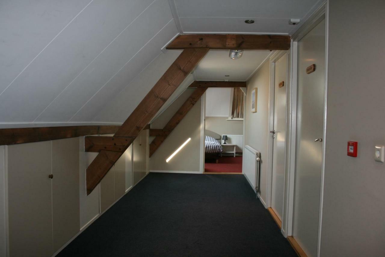 Bed And Breakfast "De Smousenhoek" Ouddorp Exterior photo